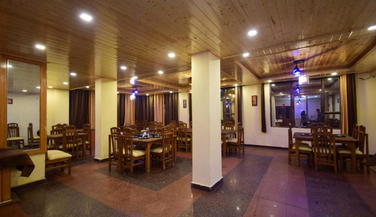 Manali Holiday Lnn - Gym, Spa, Dj Night, Pool Exterior foto
