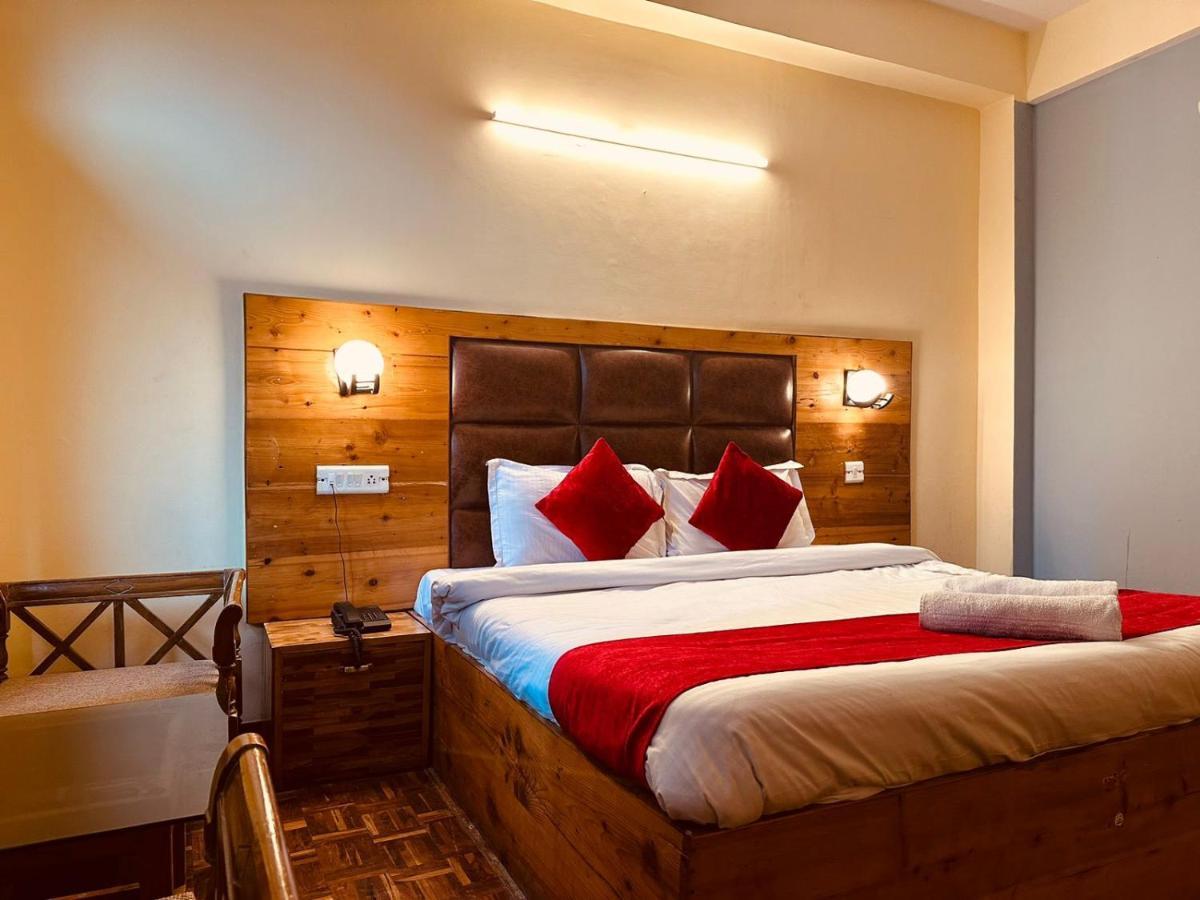 Manali Holiday Lnn - Gym, Spa, Dj Night, Pool Exterior foto