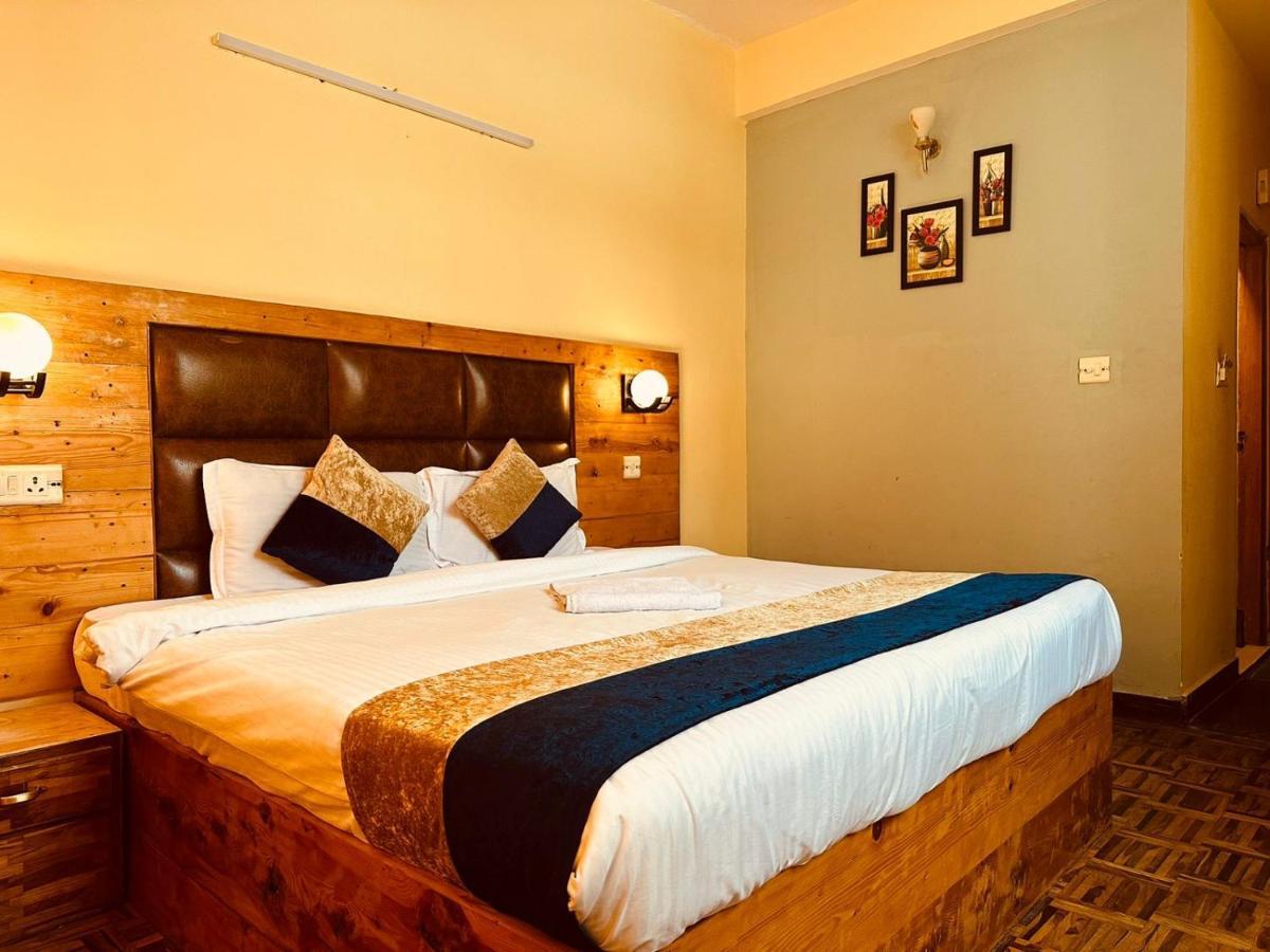 Manali Holiday Lnn - Gym, Spa, Dj Night, Pool Exterior foto