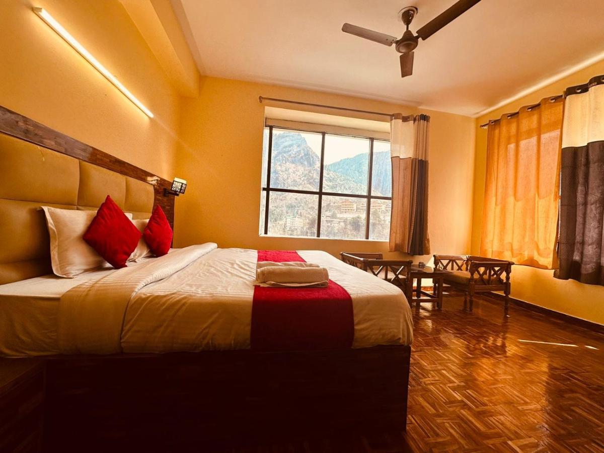 Manali Holiday Lnn - Gym, Spa, Dj Night, Pool Exterior foto