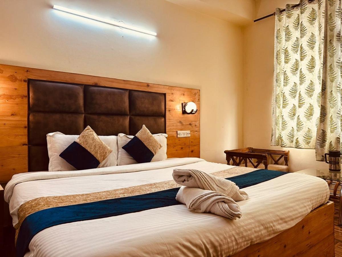 Manali Holiday Lnn - Gym, Spa, Dj Night, Pool Exterior foto